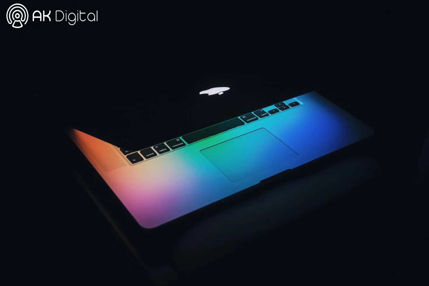 La innovación tecnológica se revela en el Cloud Summit 2023 con AK Digital