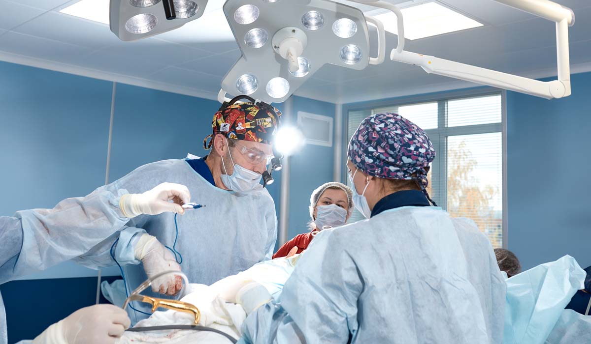 Doctor Gabriel Cubillos: Pexia mamaria en La Ceiba (Honduras)