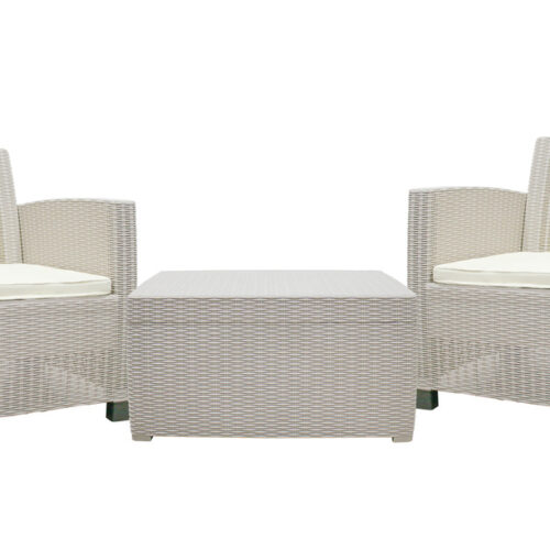 Muebles de plástico para el hogar en Panamá: económicos y versátiles