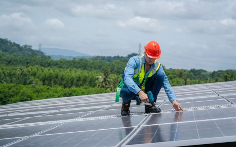 Paneles solares en El Salvador: guía definitiva para aprovechar la energía solar