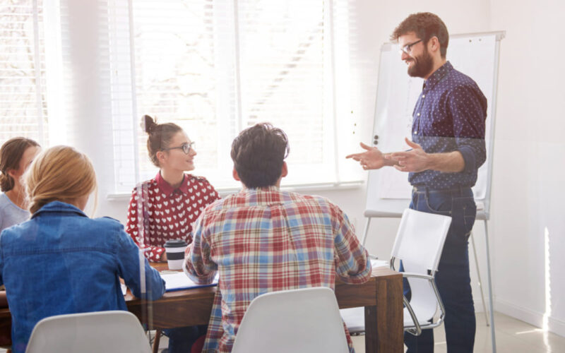 Por qué optar por el alquiler de salas de juntas en Panamá