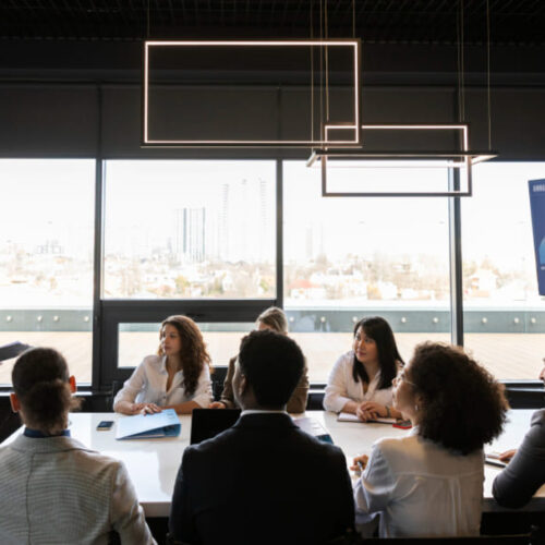 Cómo elegir la sala de conferencias ideal en Panamá
